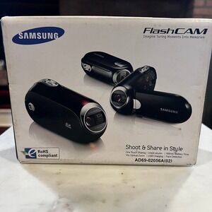 Samsung Flash Cam Shoot and Share Memory Camcorder Never Used Recorder